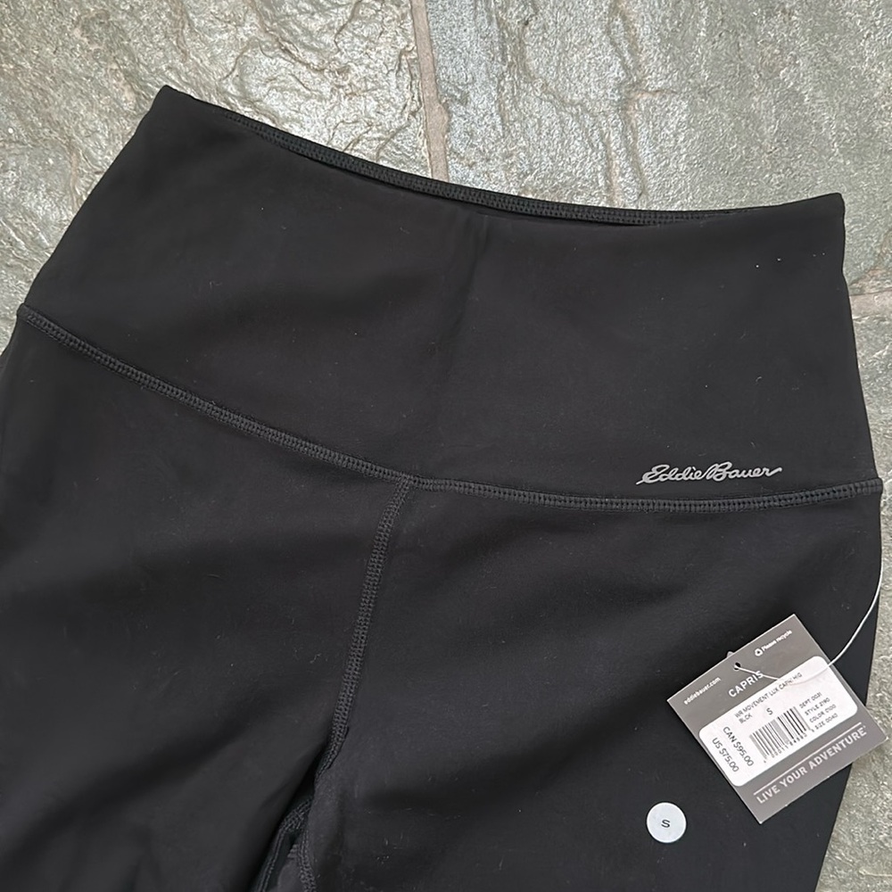 NWT Eddie Bauer Movement Lux Capris